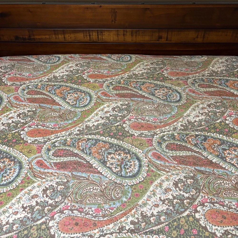 Pottery Barn Quilt King Multicolor Paisley Cotton Bedding 7209281 *FLAW*